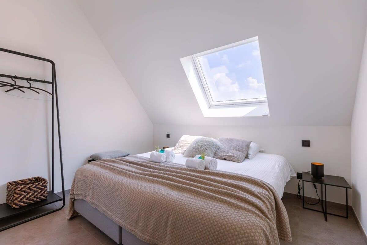 Huswell - Tosca - Lovely Double Room At Ranch De Blauwe Zaal Brugge Eksteriør bilde